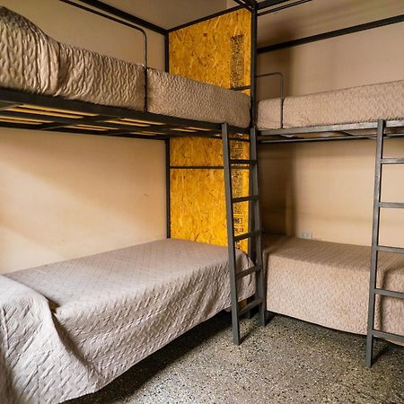 Trotamundos Hostel 살타 외부 사진